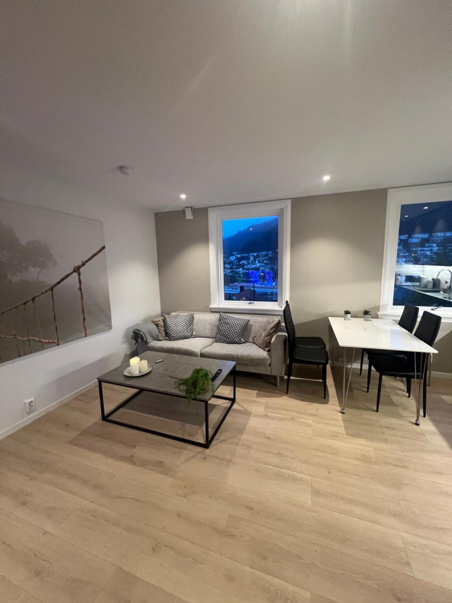 Modern Apartment With Free Parking برغن المظهر الخارجي الصورة
