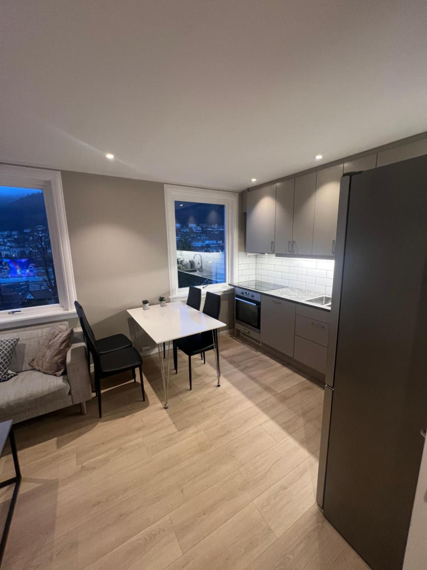 Modern Apartment With Free Parking برغن المظهر الخارجي الصورة