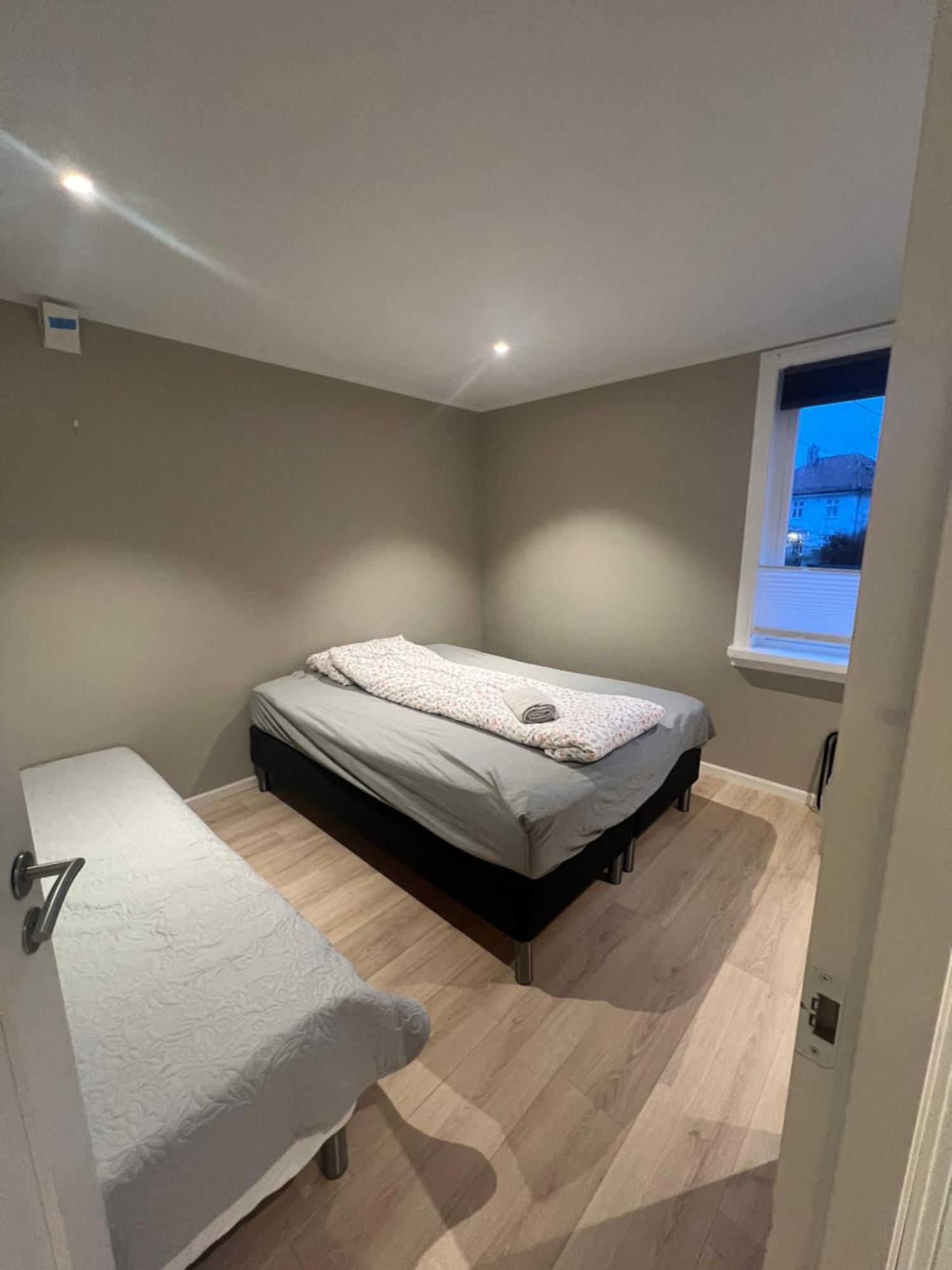 Modern Apartment With Free Parking برغن المظهر الخارجي الصورة